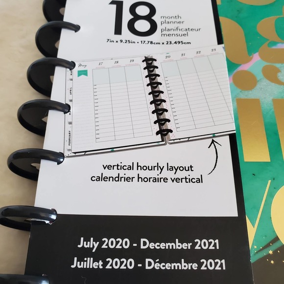 The Happy Planner Classic Glittery Paint 18 months Planner - Picture 3 of 5